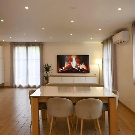 Maison Avec Jardin A 8 Minutes De Villa *
